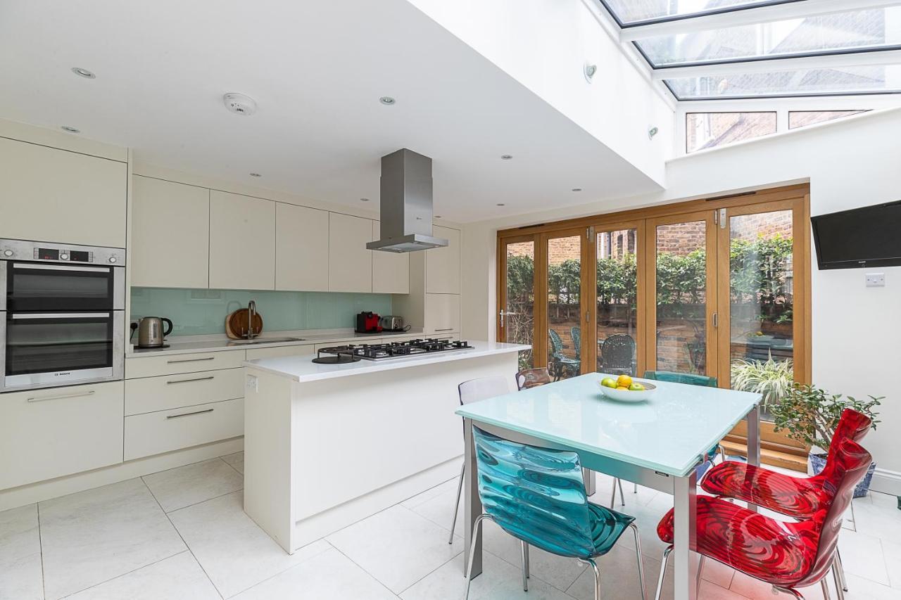 Joivy Stunning 3 Bed, 2 Bath House With Garden And Rooftop Terrace Apartment Londra Exterior foto